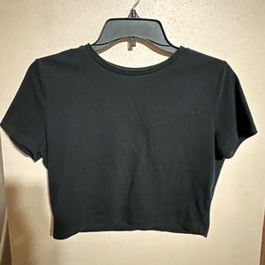 Large black cotton crop top